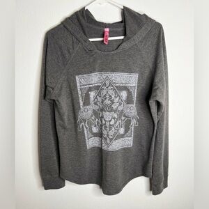 Retro Doll Lightweight Hoodie Gray Print Junior Size L